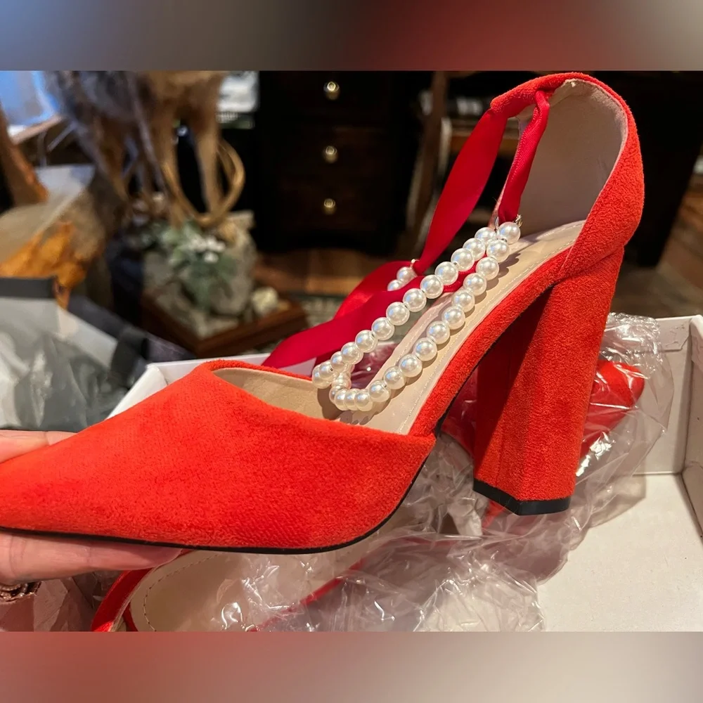 Elegant Red Women's Heels with Pearl Detailing - Picture 2 of 5
